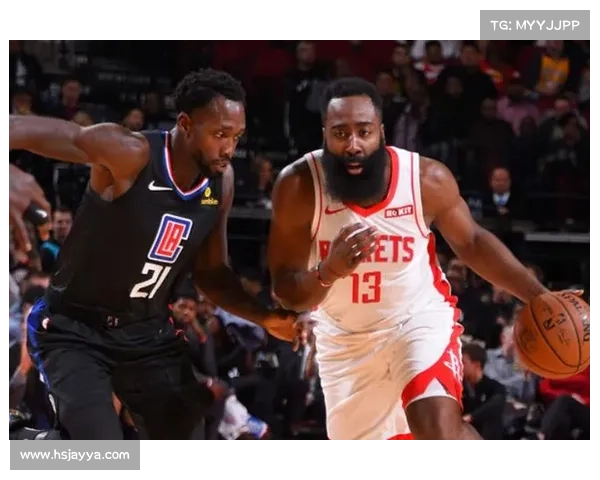 5日08:30视频直播NBA常规赛火箭vs热火 哈登PK韦德 5日08:30视频直播NBA常规赛火箭vs热火 哈登PK韦德
