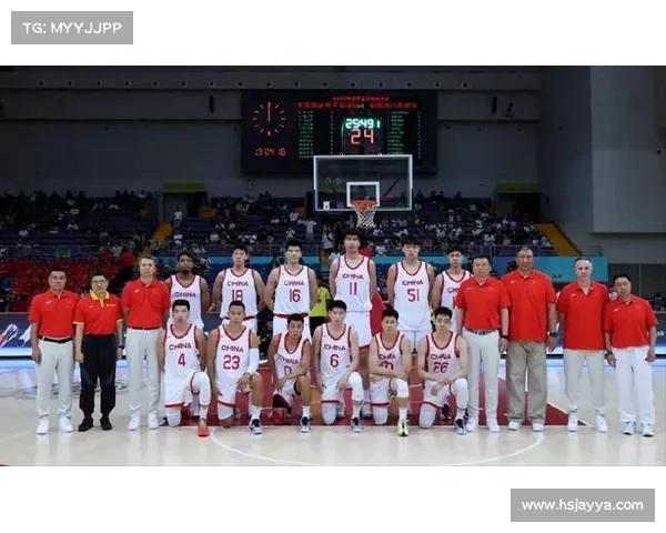 「体育」中国“篮”孩和他的NBA教练 「体育」中国“篮”孩和他的NBA教练